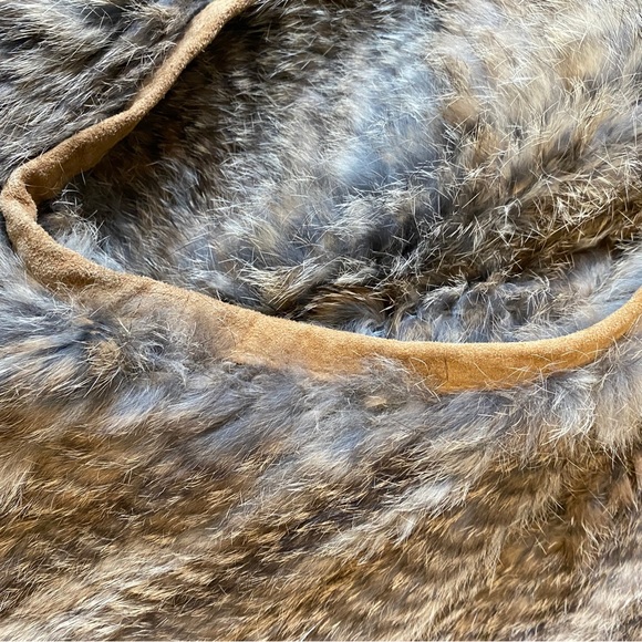 Larok Luxe Rabbit Fur Vest - Size: X-Small - Picture 8 of 8